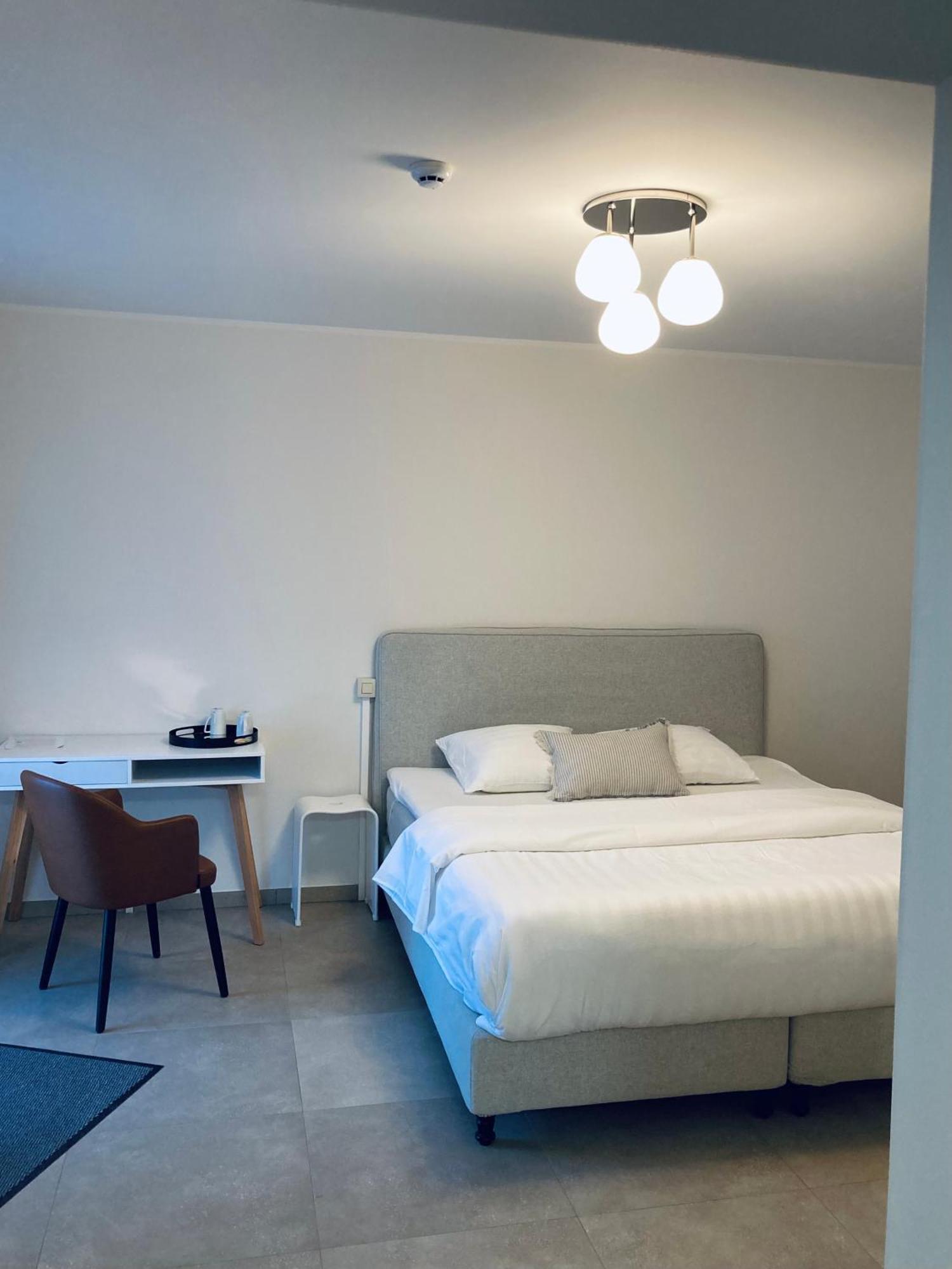Cote Grange Hotell Tournai Exteriör bild