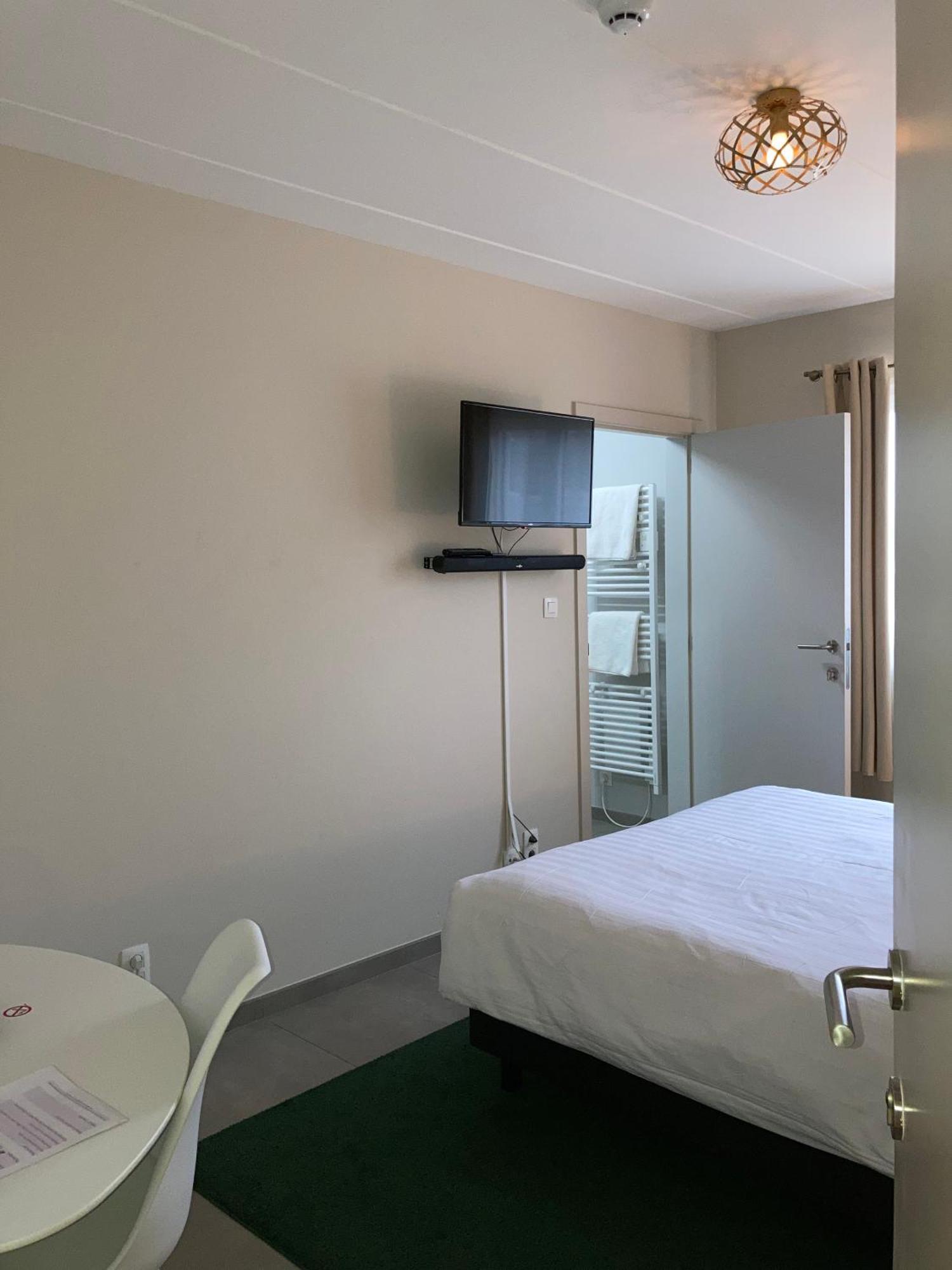 Cote Grange Hotell Tournai Exteriör bild