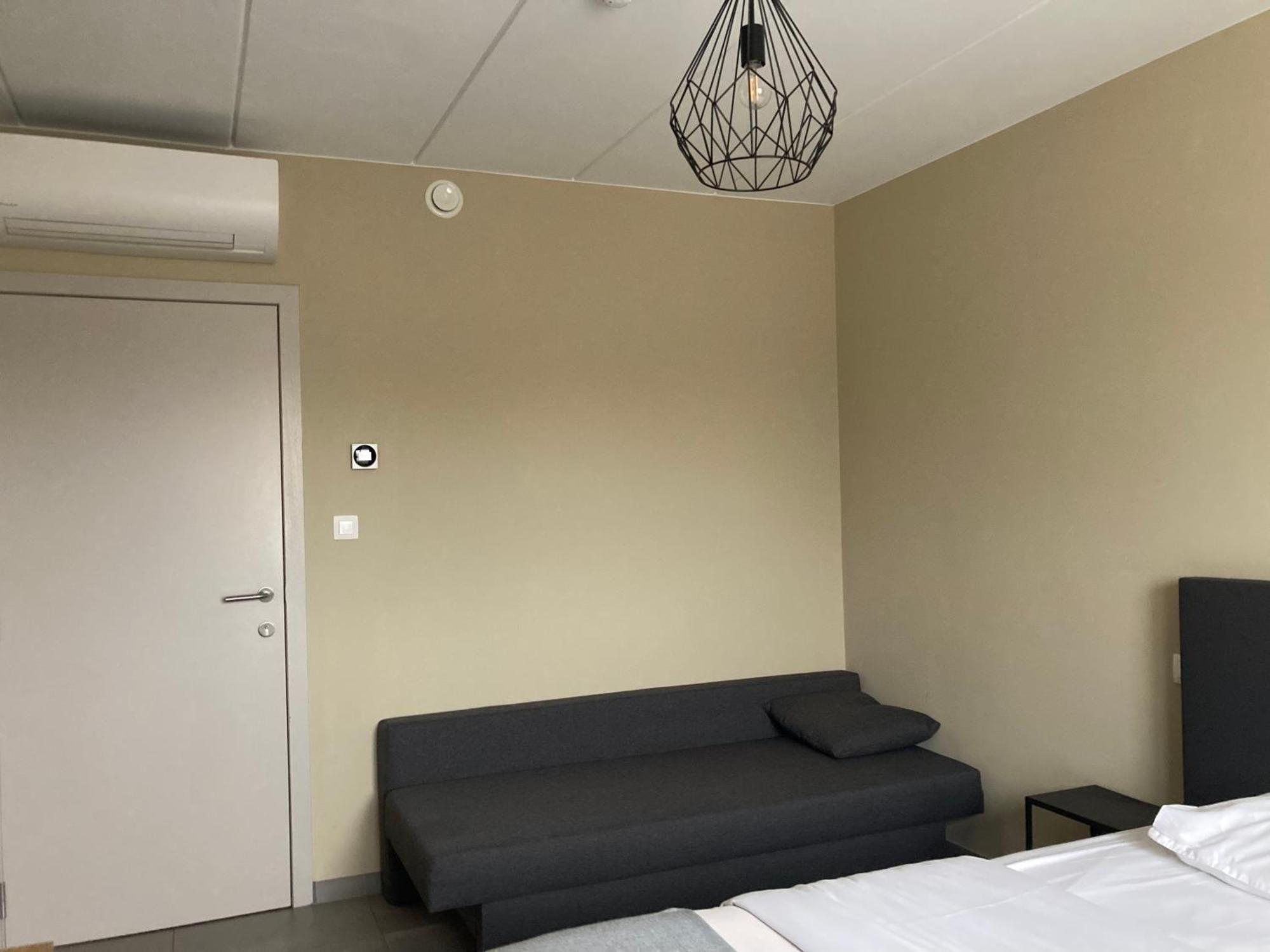 Cote Grange Hotell Tournai Exteriör bild
